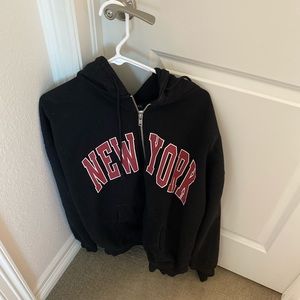Brandy Melville New York hoodie